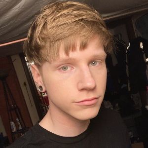 Meet your Posher, Samuel